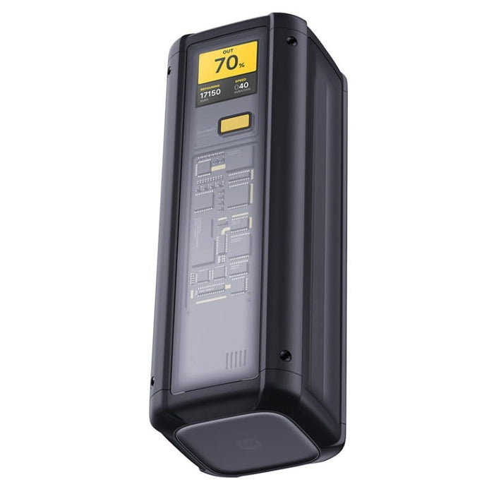 O Xiaomi HyperCharge é um power bank que se destaca pela sua enorme bateria de 25000 mAh e elevada velocidade de carregamento distribuída por três dispositivos em simultâneo. 