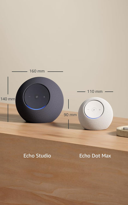 O Echo Dot Max é um altifalante inteligente projetado para oferecer áudio poderoso e envolvente, adaptando-se automaticamente ao ambiente para uma experiência sonora otimizada.
