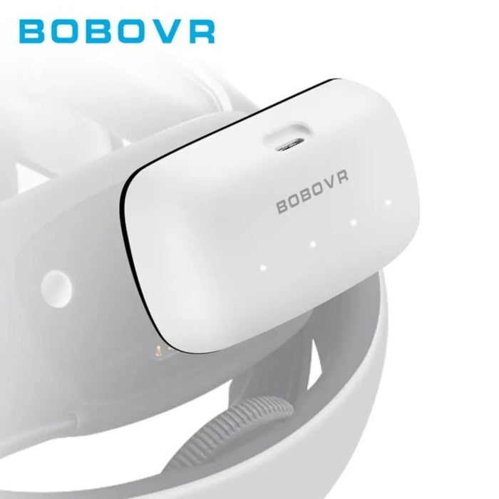 BOBOVR B100 é uma bateria de substituição com alta capacidade e carga rápida projetada para os Meta Quest 3 e Meta Quest 3S. Melhoram a gestão térmica e incluem indicadores LED para verificar o nível de carga.