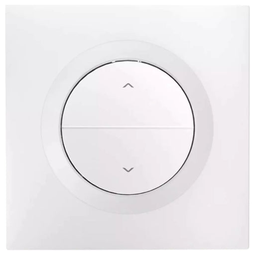 O Sonoff MINI-RBS-E é um interruptor inteligente para estores e cortinas motorizadas, concebido para instalação em caixas de aparelhagem de padrão europeu.